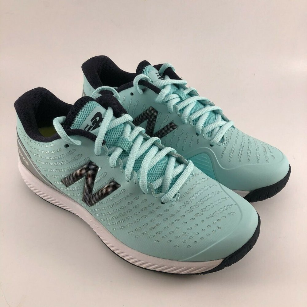 New Balance Women's 796 V2 Hard Court Tennis Shoes